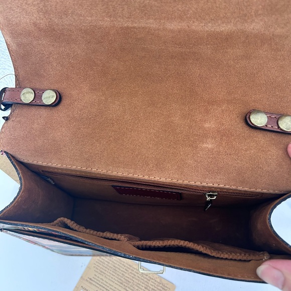 Patricia Nash LOCRI French Riviera Crossbody Bag . New with tag - Picture 5 of 13